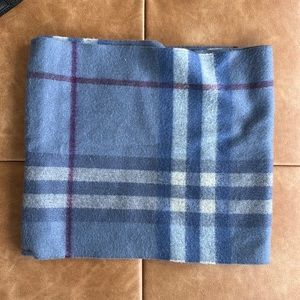 Burberry Cashmere Snood
